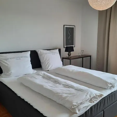 Idyll Mit Loggia Und Garten By Interhome Appartamento *