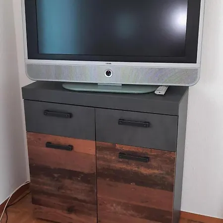 Idyll Mit Loggia Und Garten By Interhome Appartamento *