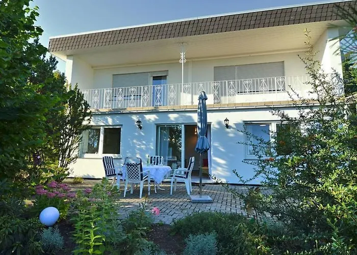 Apartment Idyll Mit Loggia Und Garten By Interhome *