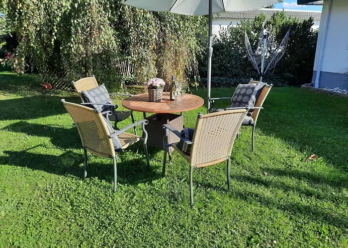 Idyll Mit Loggia Und Garten By Interhome *